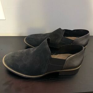Clark’s Women’s Slip on Suede and Leather Loafers